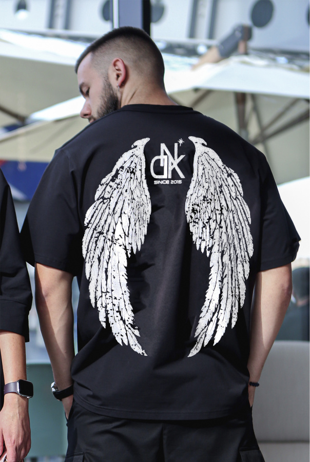 Футболка КРЫЛЬЯ черная Футболка КРЫЛЬЯ черная