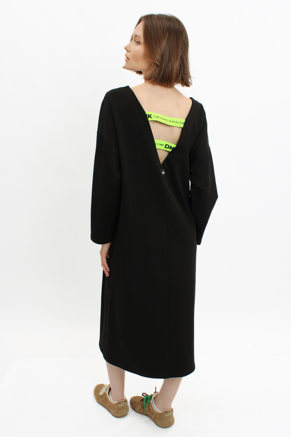 Платье с открытой спиной Платье с открытой спиной