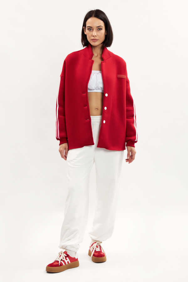 Пиджак с лампасами красный