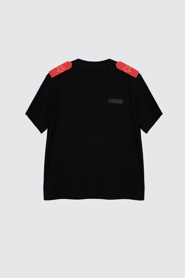 Футболка с погонами черная