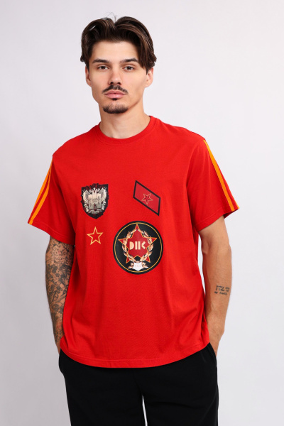 Футболка с лампасами