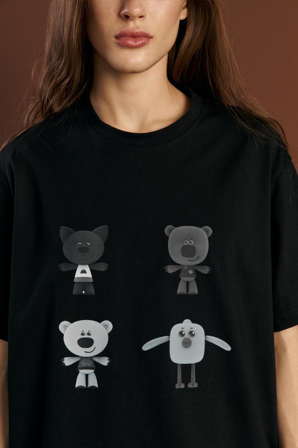 Футболка с героями