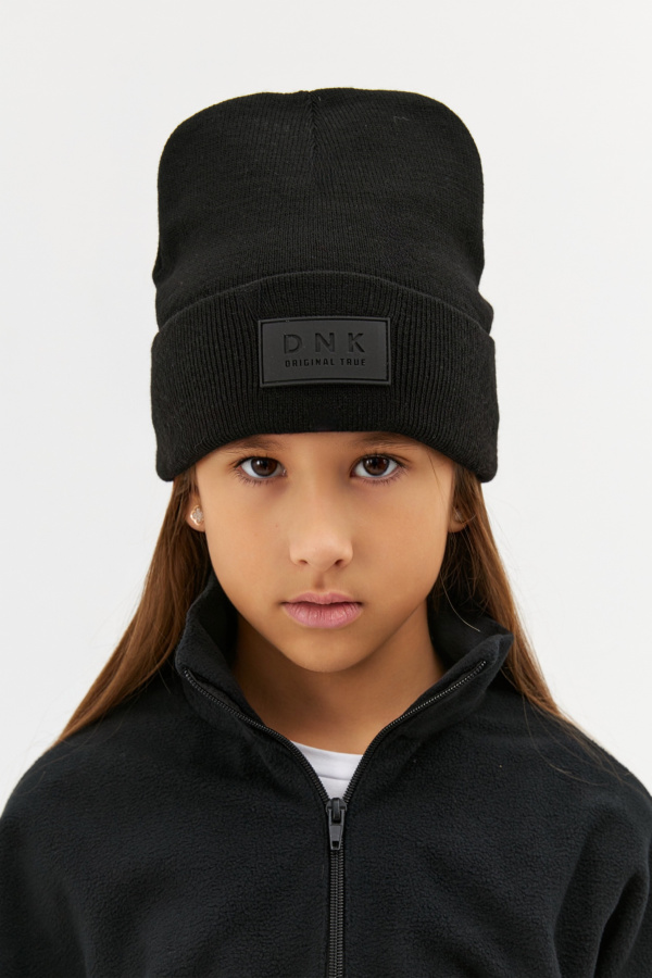 Шапка черная