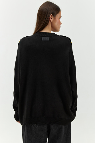 Свитер с погонами