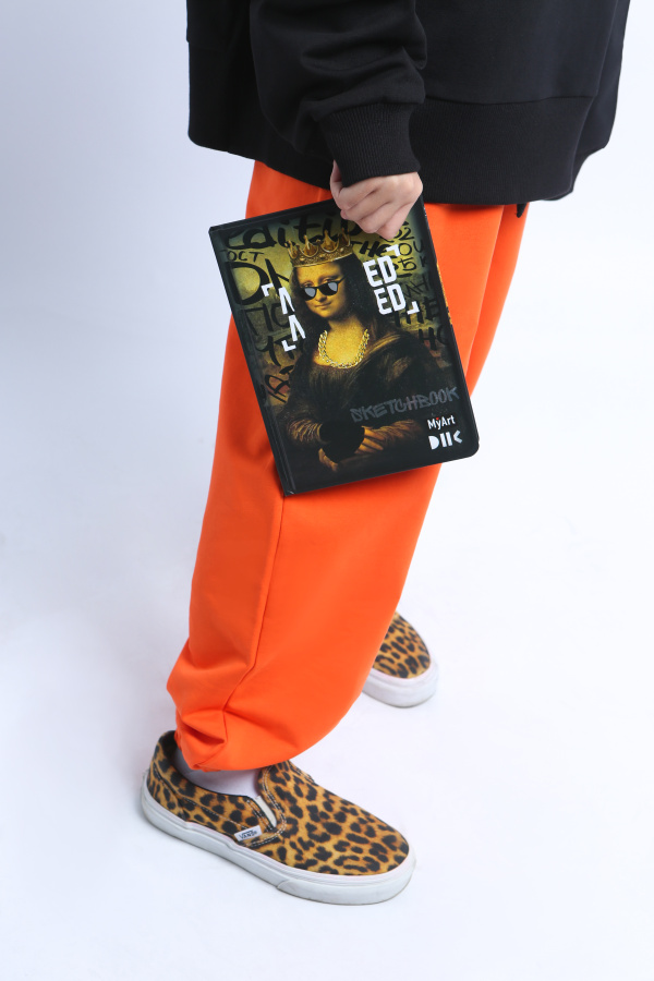 Скетчбук. Тайный Подарок