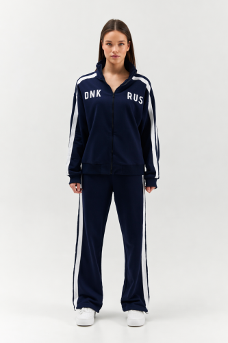 Костюм с лампасами